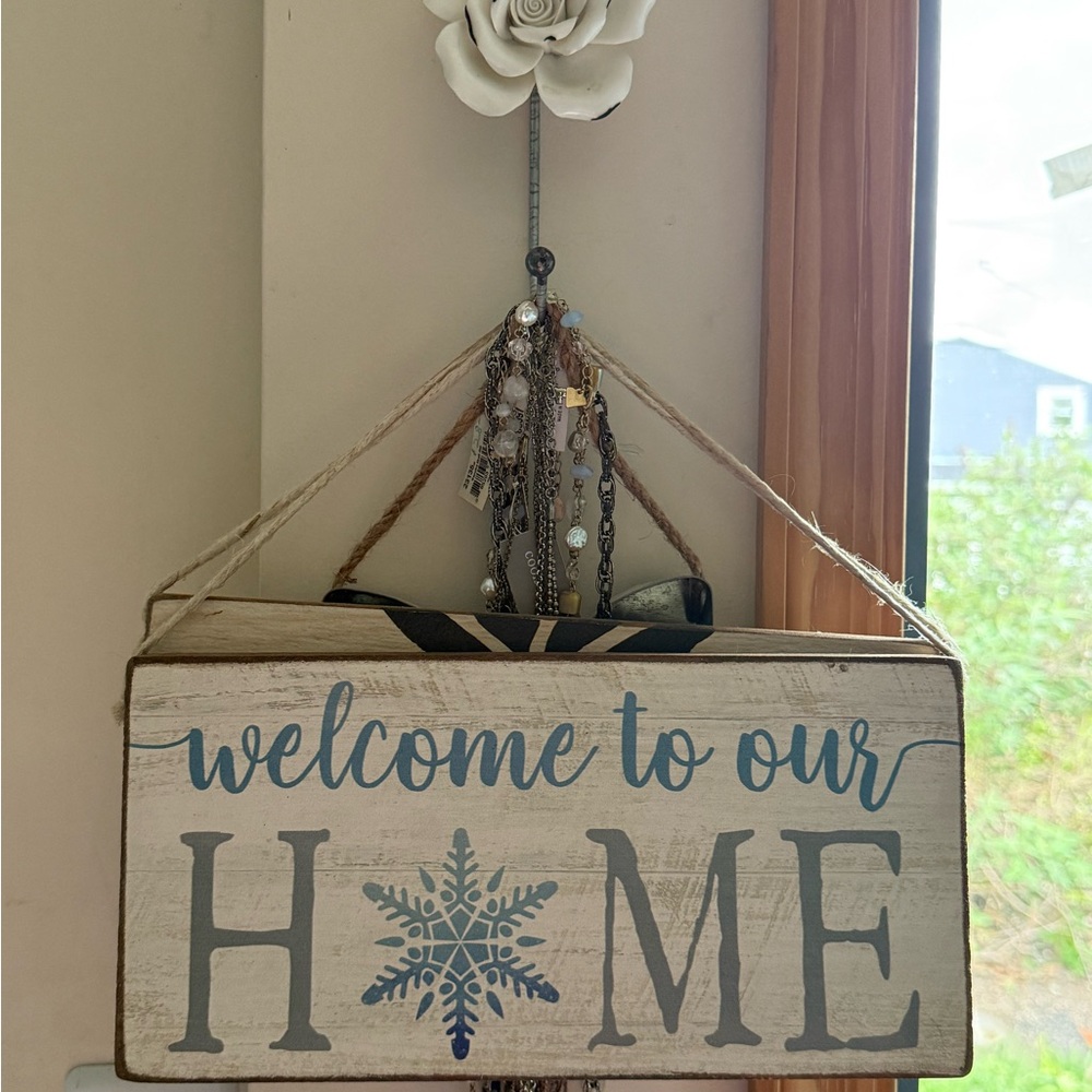 ❄️ Handcrafted in the USA Rustic Marlin Welcome to Our Home Sign